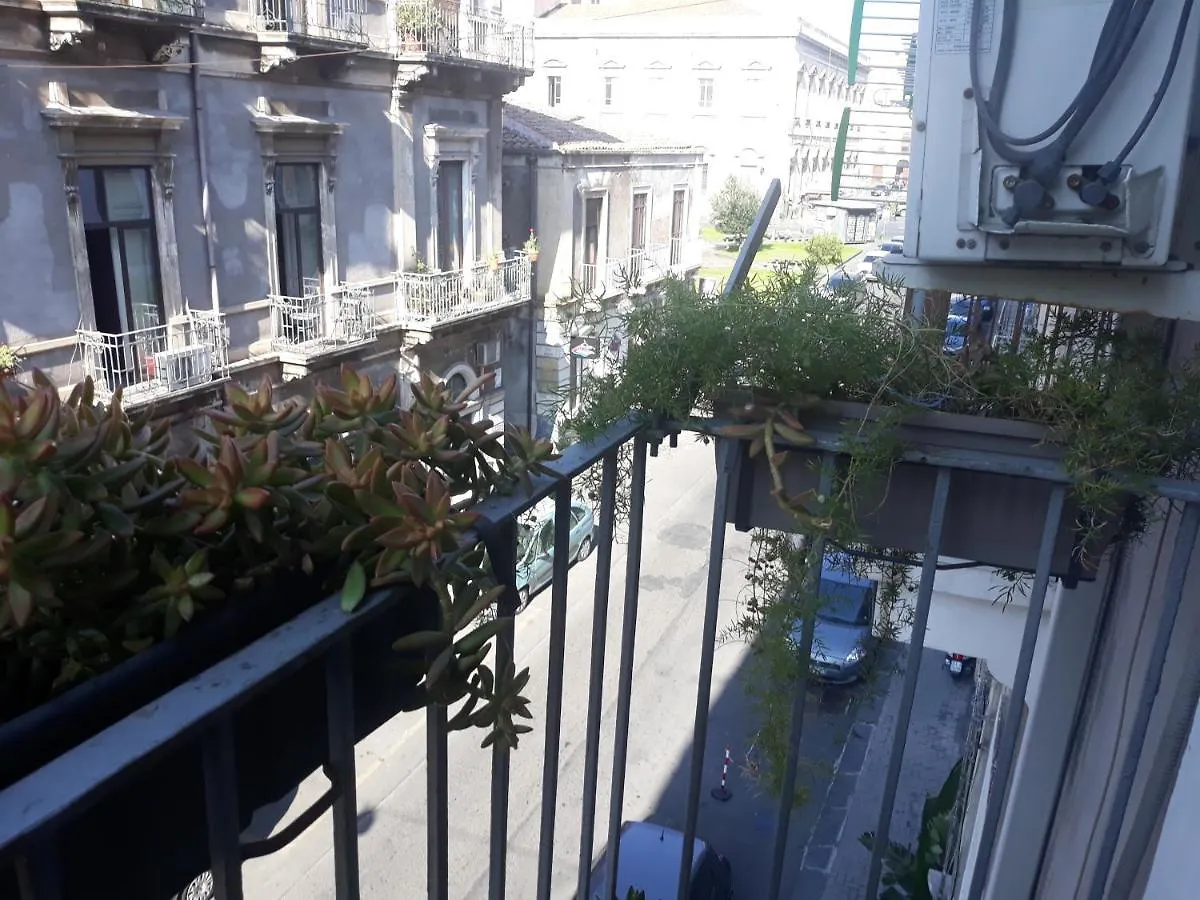 Il Loft Con Balconcino Apartment Catania